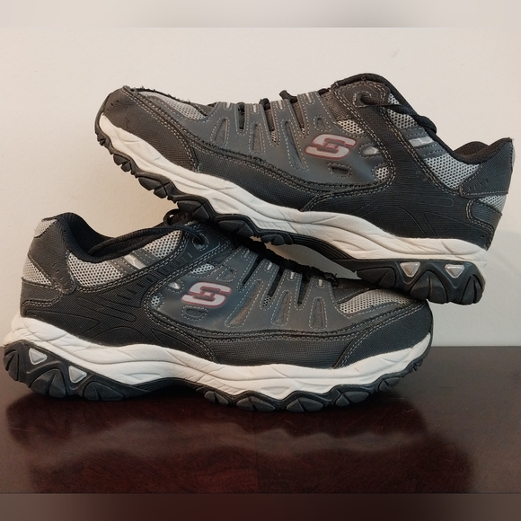 Skechers Mens Air Cooled Memory Foam Shoes Slightly worn-out in Linning Size 11 - Picture 3 of 5